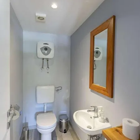 Villa Viscum In Istria For 8 Persons With Large Garden - Pet Friendly