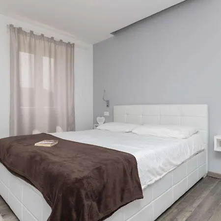 Viscum In Istria For 8 Persons With Large Garden - Pet Friendly * Pazin